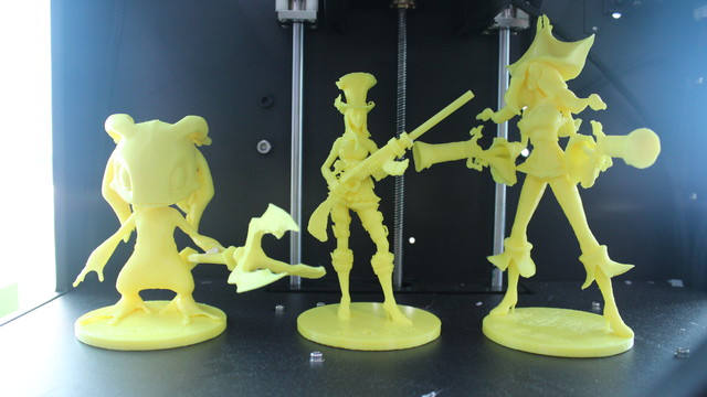 LOL《英雄聯盟》人物你認識幾個？3D打印游戲人物_e鍵3d打印服務